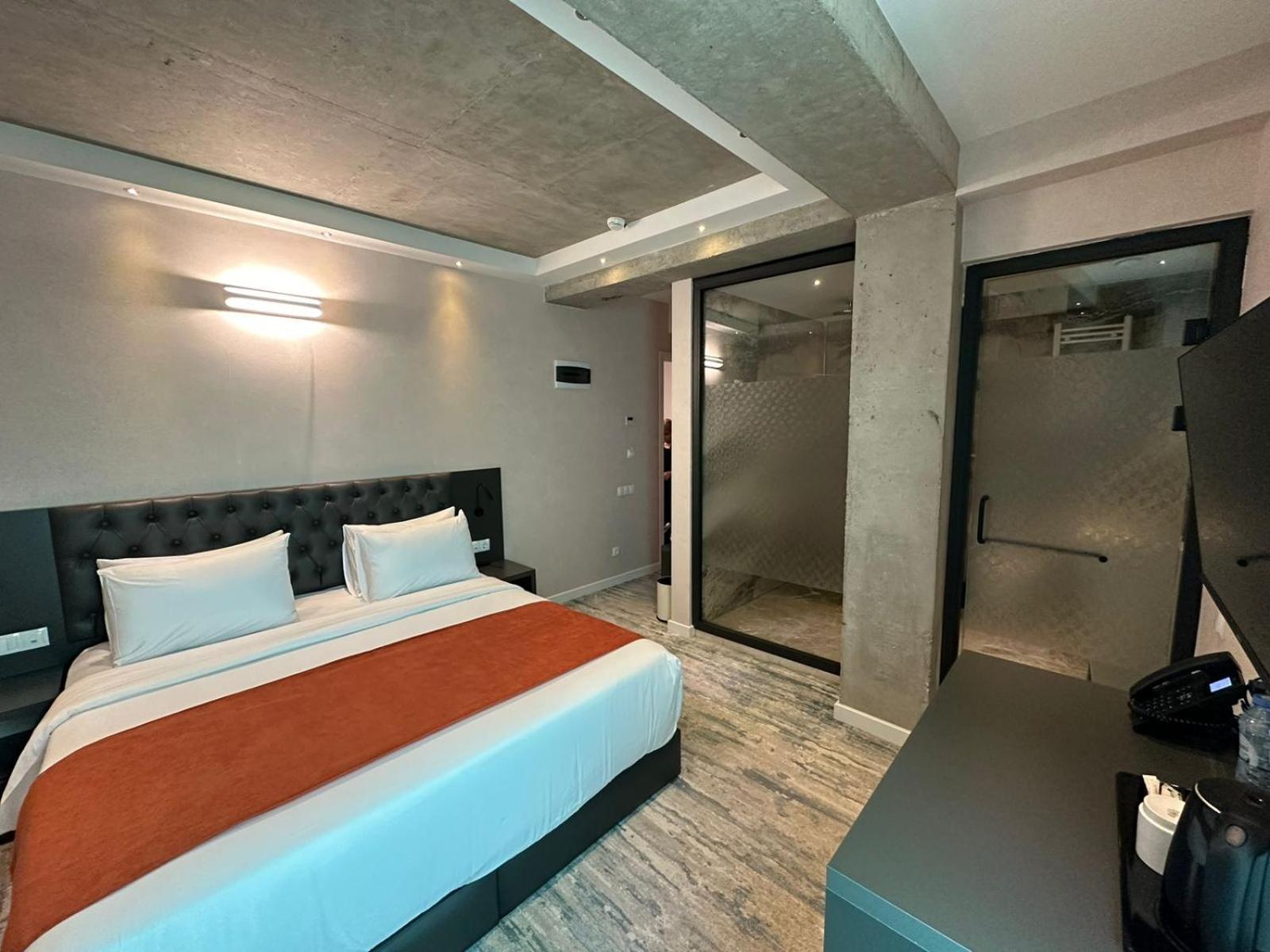 M 1 T Hotel 第比利斯 外观 照片