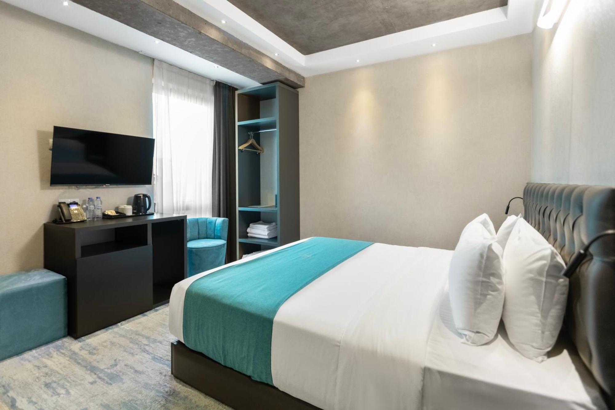 M 1 T Hotel 第比利斯 外观 照片