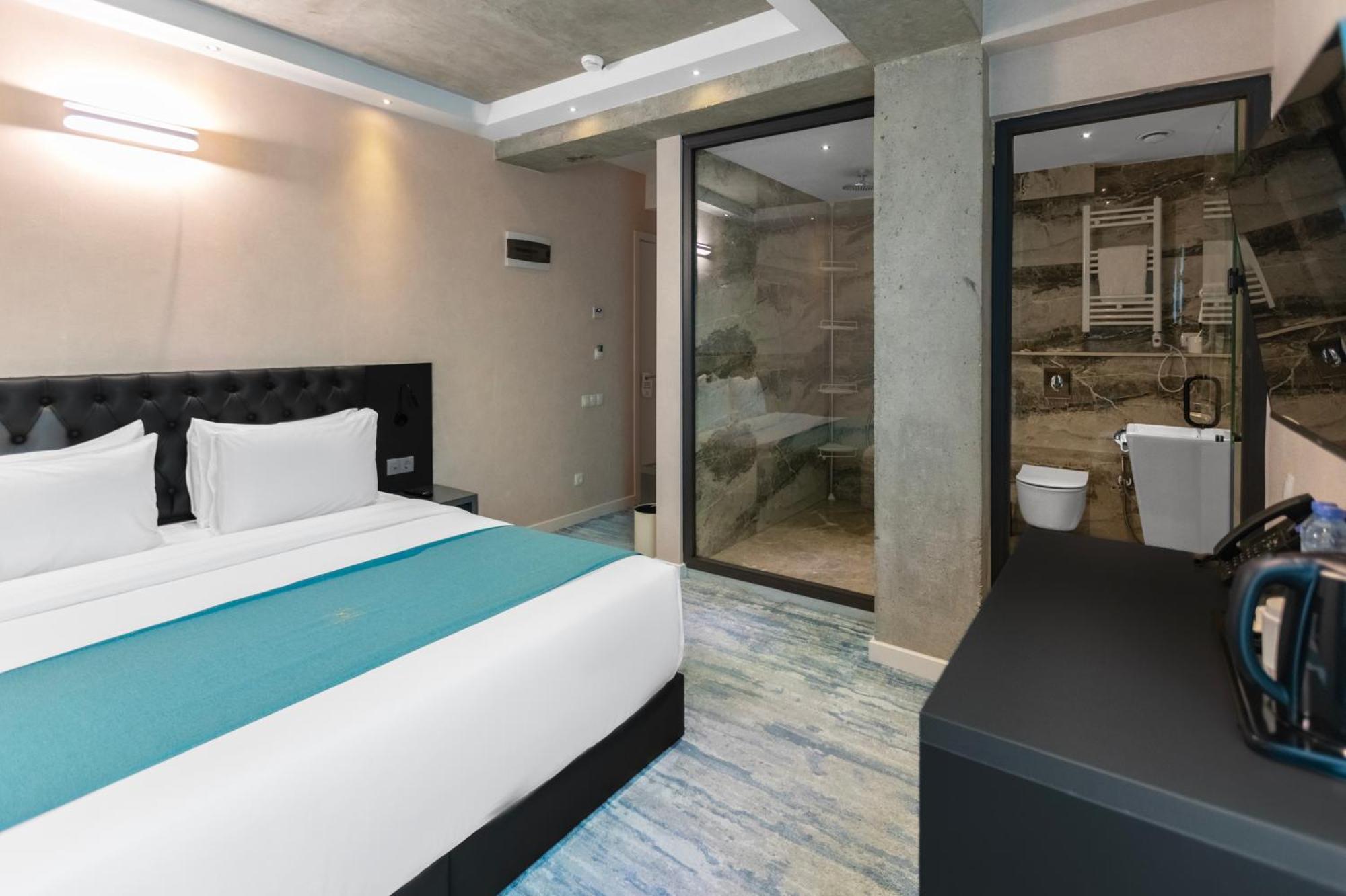 M 1 T Hotel 第比利斯 外观 照片