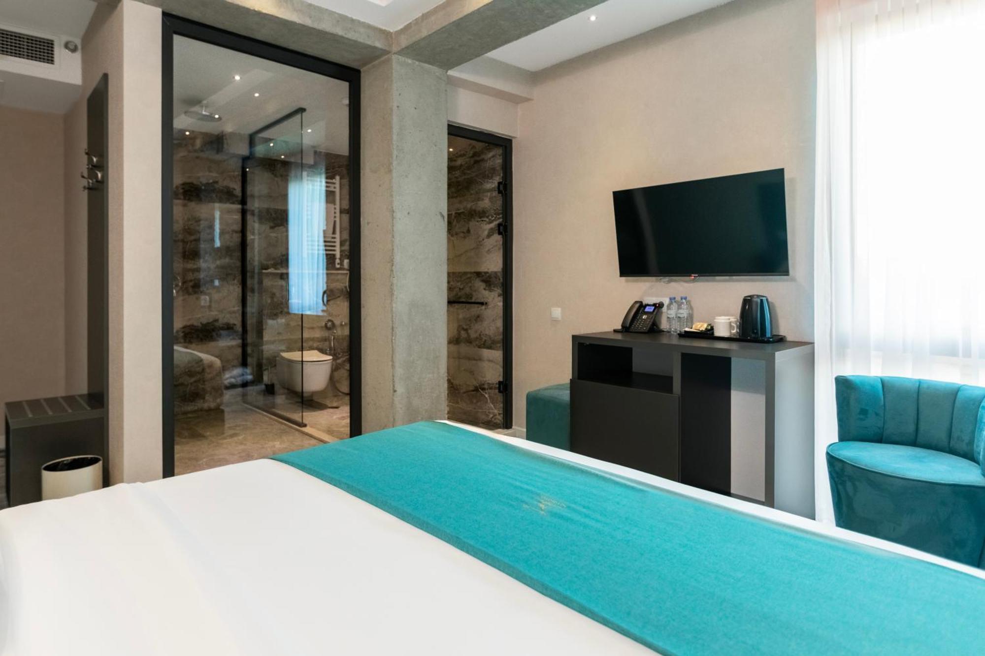 M 1 T Hotel 第比利斯 外观 照片