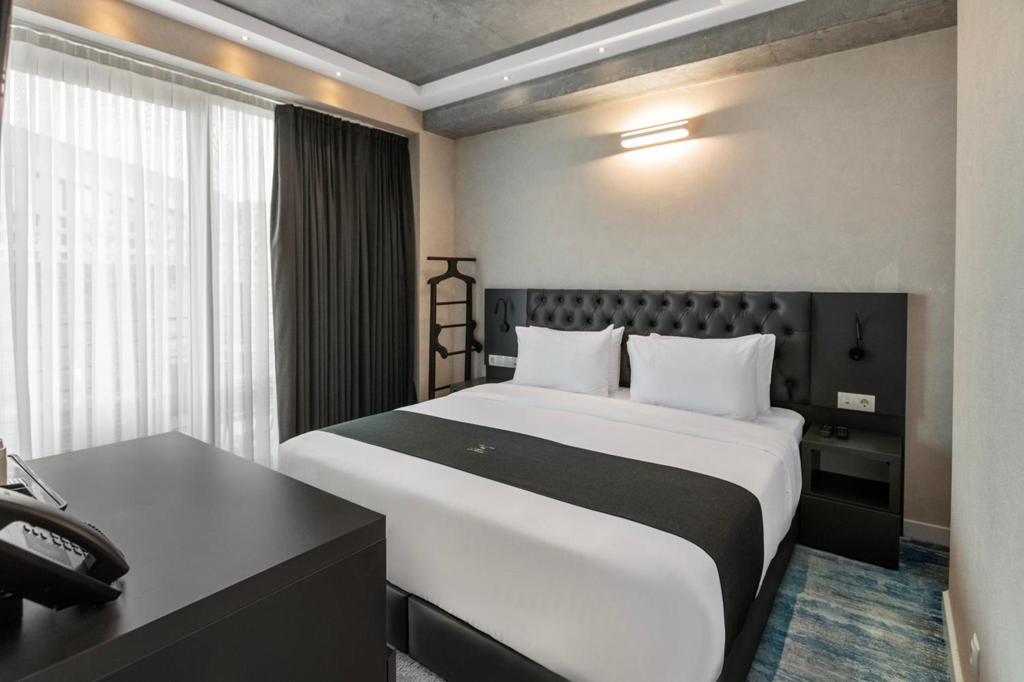M 1 T Hotel 第比利斯 外观 照片