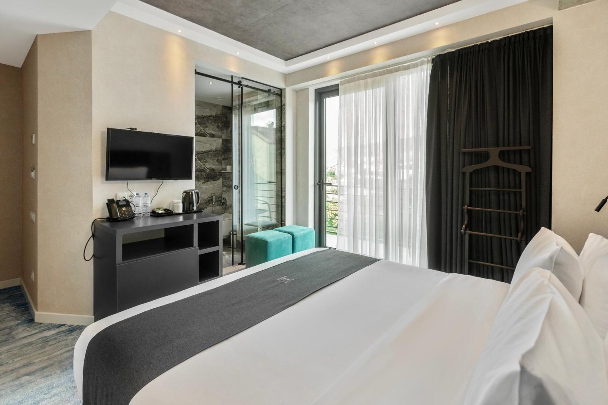 M 1 T Hotel 第比利斯 外观 照片