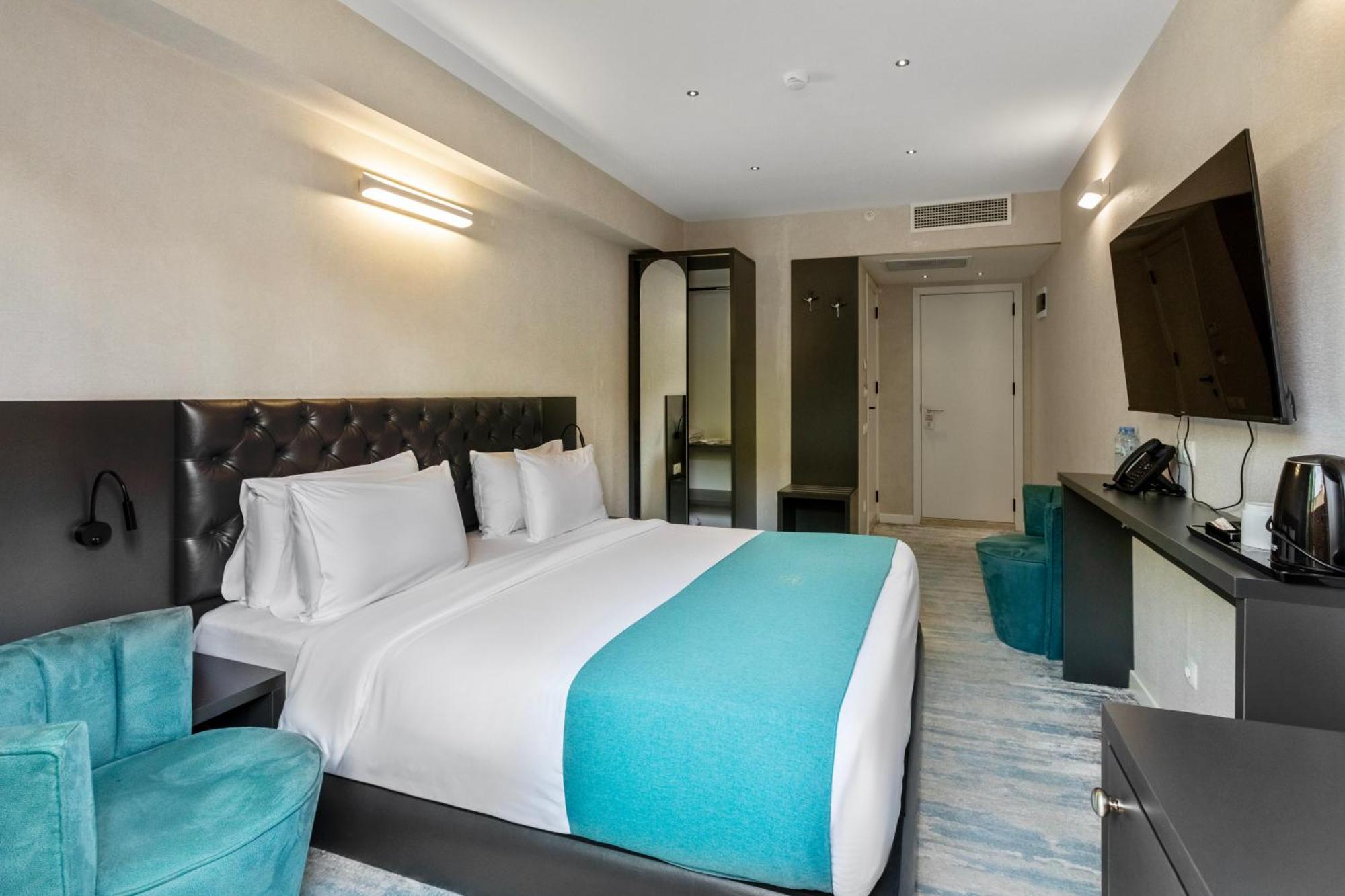 M 1 T Hotel 第比利斯 外观 照片
